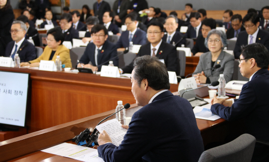공정위, TV홈쇼핑과 대형슈퍼마켓 ‘갑질’ 직권조사