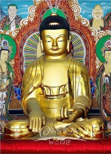 대구 보성선원 목조석가여래삼존좌상 보물 지정