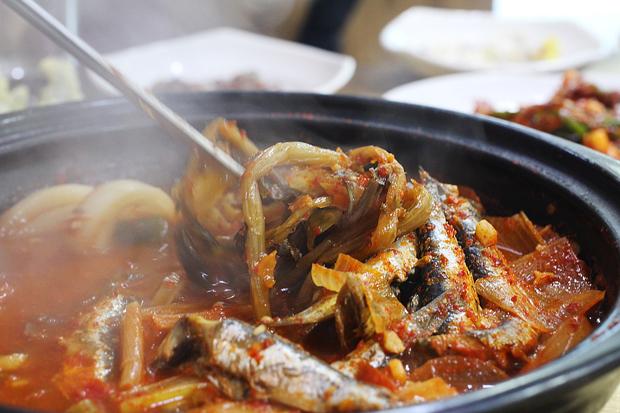 [맛집탐방] 남해밥상, 남해맛집으로 인산인해