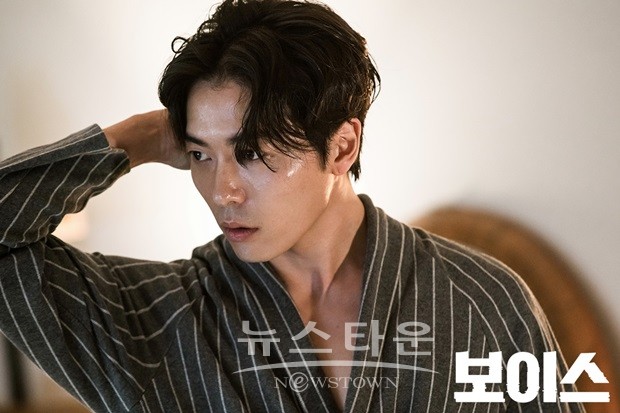 '보이스' 김재욱, 시청자들 '시선강탈'…