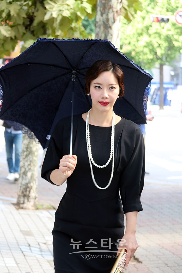 [뉴타포토]여의도에 나타난 모던걸들 우아함 돋보이는 1930년대 상하이 모던 패션