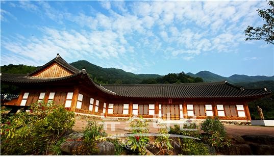 하동에서 박경리 선생 10주기 추모 문학제 열려