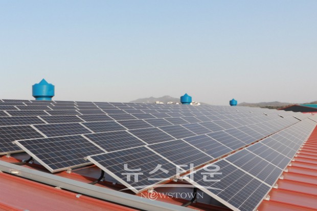 에스와이패널, 벽산 홍성공장 지붕에 1.5MW 규모 태양광 공사