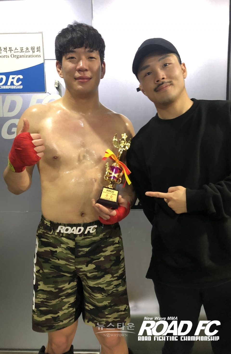 지도자 생활 중인 영원한 챔피언 최무겸 아솔이 형이 만수르 이겨줬으면