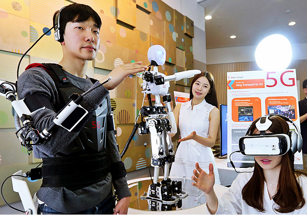 SK텔레콤, 글로벌 기업들과 5G 조기 상용화 공동 제안