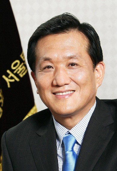 <금탑산업훈장> 박종웅 (주)삼일기업공사 대표