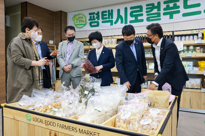 천안시의회,  농산물 유통구조 비교견학 실시