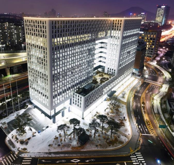 스타트업 12곳 융ㆍ복합 창작소…벤처와 건설의 멋진 ‘콜라보’