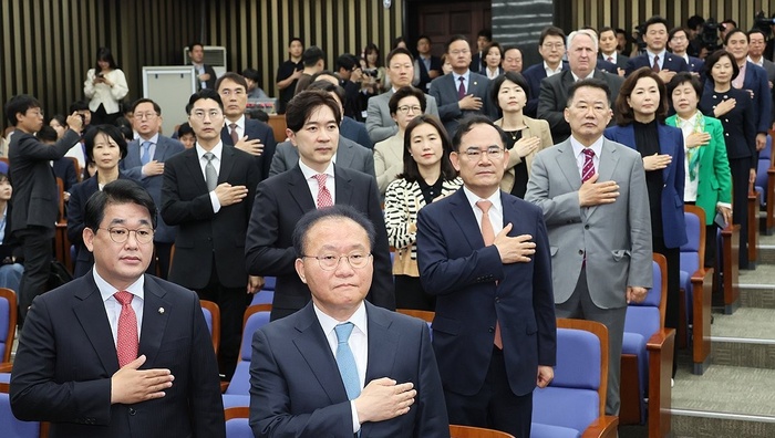결국 연기된 與 원내대표 선거…원내대표 구인난 심각