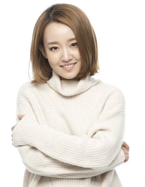 MVP베이스볼 홍보대사에 명품 보컬 윤하 선정