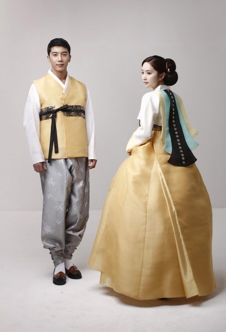 결혼식,돌잔치에 한복 입는 풍습 다시 유행, 한복대여 전문점 문전성시