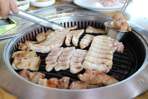 [맛집 기행] 홍천 비발디파크 맛집 수연가든, 신선한 제주산 흑돼지와 한우를 즐길 수 있는 곳