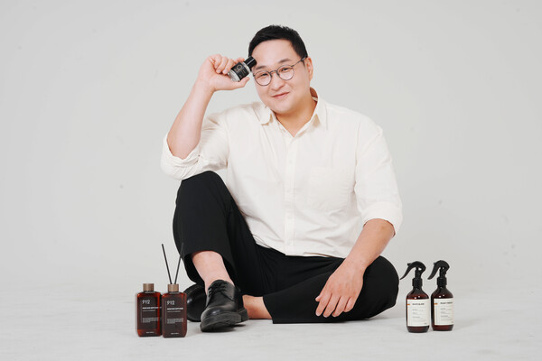 향기 전문회사 912, 깔끔요정 배우 구성환과 전속 모델 계약 체결