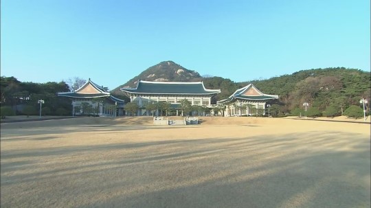 이 대통령, 모레쯤 특사 단행…인수위·야당 반대