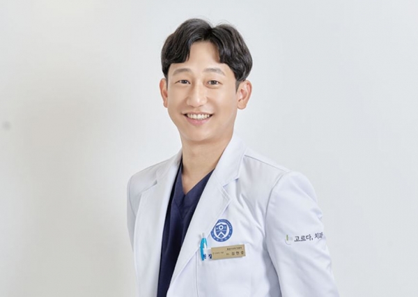 [건강 365] 임플란트, 잇몸뼈 약하다면 뼈이식 선행되어야