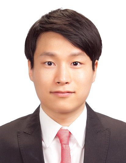 끈질기게 비판했지만 불교의 색채 남아