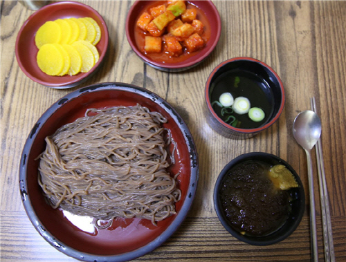 유망 창업 아이템 산수옥면가에서 밝히는 성공 비결