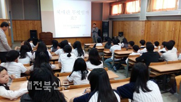 튼튼한 뇌건강을 위한 예방법 숙지