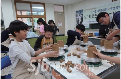 토기 빚으며 가야문화 배워요 남원문화원, 가야 성형토기체험