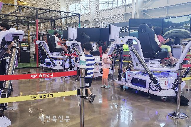 ‘천사 히어로즈’ 복합놀이시설에서 이번 여름 무더위를 날려 보세요~