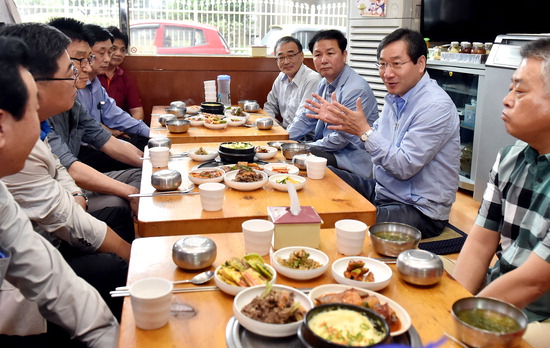 개발구역~직업소개소 동분서주