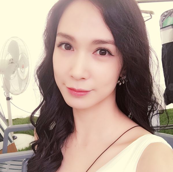 란아 , 심장을 강타한 탄산수 , 황금개띠해네