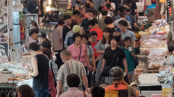 깎는 재미 푸짐한 인심 니들이 이 맛을 알아?