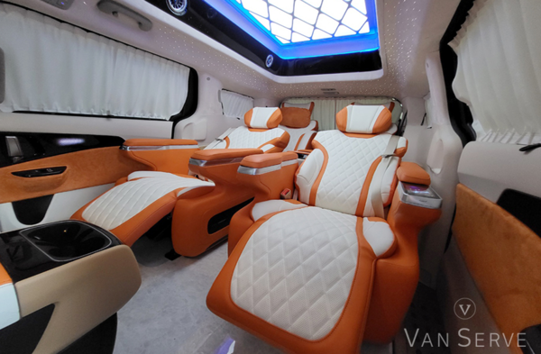 ㈜밴서브(VAN SERVE), 카니발 하이리무진 하이브리드 모델 출시