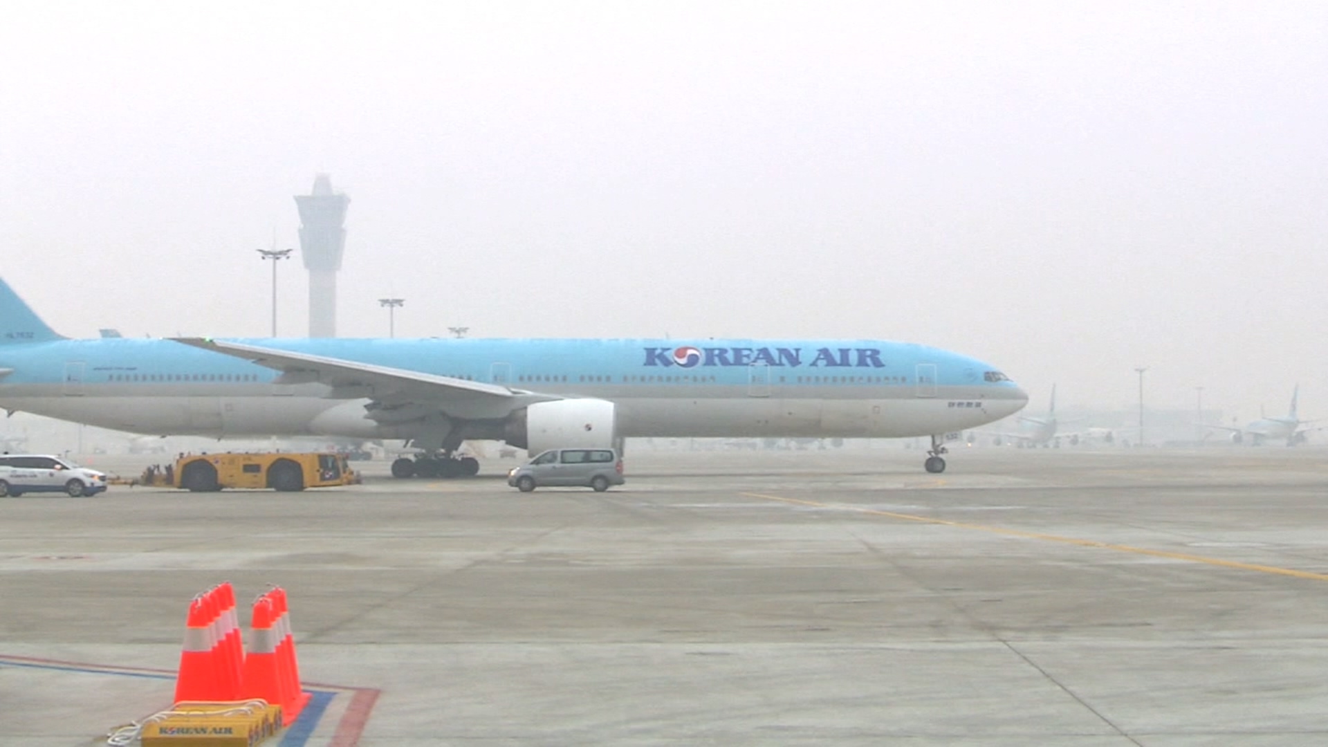 다음 달 한국 경제 정상화…항공 등은 내년 회복