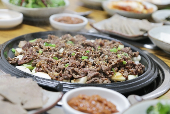 다가오는 여름철 대비 보양식 3대천왕, 창원 맛집의 흑염소 요리 BEST3 .