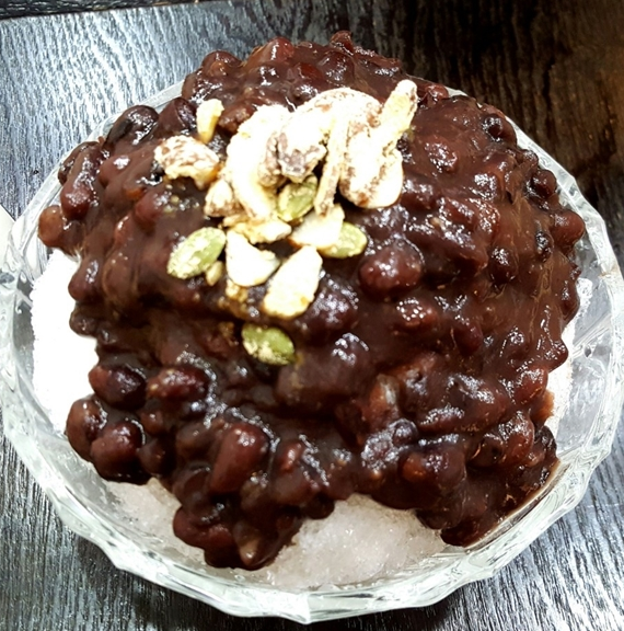 부산 팥빙수 남녀노소 누구나 사랑하는 옛날 팥빙수로 무더위 잊는 이들 늘어나
