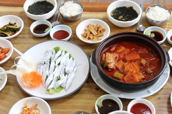 성산일출봉 점심식사 맛집기행, 특색있는 향토음식 청운식당