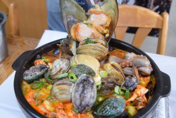 제주 협재해수욕장 해물탕 맛집 제주웅담, 이름값하는 한림공원 향토음식점