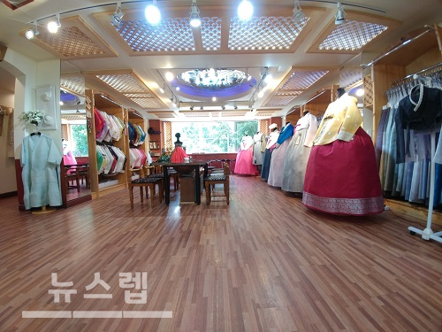 부산한복 김설희우리옷, 가성비 좋은 소재의 현대적 한복 대여점
