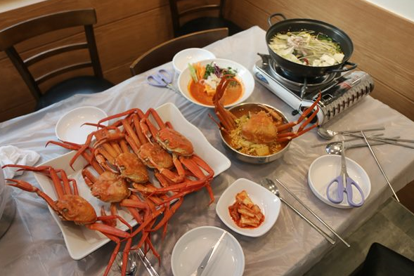 부산 해운대 맛집 베스트 홍게데이 살이 꽉 찬 홍게를 무한으로