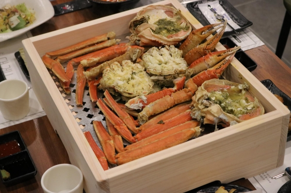 강릉맛집 신대게나라에서 즐기는 제철대게...합리적인 가격에 알찬 식사를 만끽할 수 있어