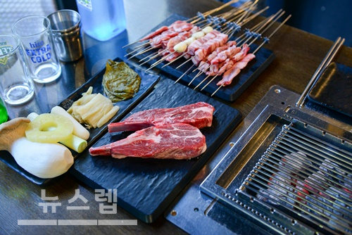 차별화된 맛과 서비스, 부산 동래 맛집 호우양꼬치 호평