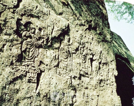 36. 경주 단석산 신선사 마애불