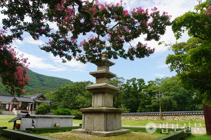 62. 영동 백화산 반야사-문수전-임천석대-저승골