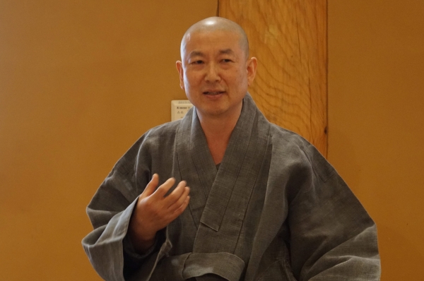 좌선 일변도 수행만으로는 못 깨닫는다