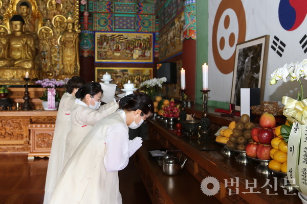 동고당 문성 대종사 독립유공자 포상 전수식, 부산 해인정사서 봉행