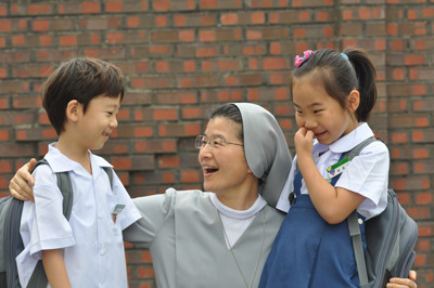 행복한 학교로서 초등교육의 모델되겠다