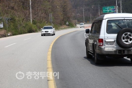 국도 19호선 영동구간 위험천만
