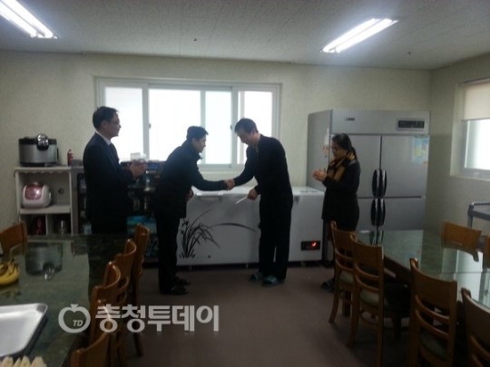 청주 사직동 카톨릭병원 믿음의 집 방문 … 후원금·물품 전달