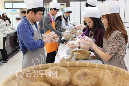 지역민 고용·농산물 활용 앞장