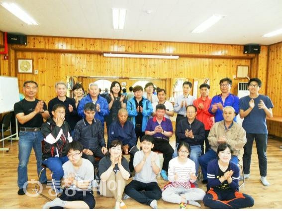 세종 조치원문구유통 늘푸른집서 어울림 봉사활동