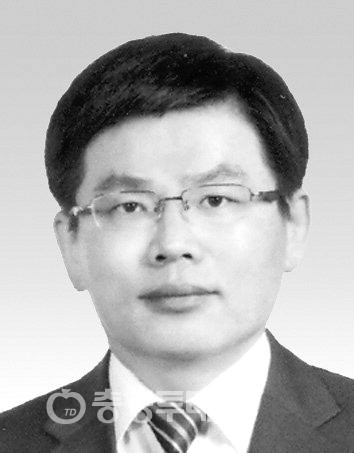 정성엽 음성부군수 생산적 일손봉사 ‘구슬땀’