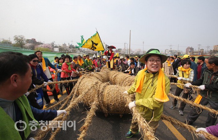 [전국체전특집] 유네스코도 주목한 500년 전통 ‘기지시줄다리기’ 