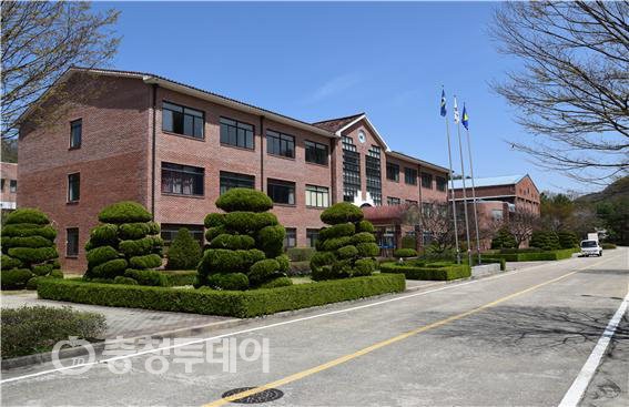 취업 때문에 걱정이신가요? 충남인력개발원을 추천합니다!