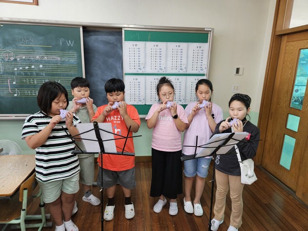 회덕 가족이 된 걸 환영합니다… 아이·부모 모두 행복한 회덕초